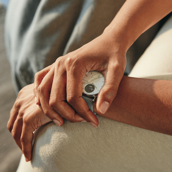 ScanWatch 2 38 mm Pearl White